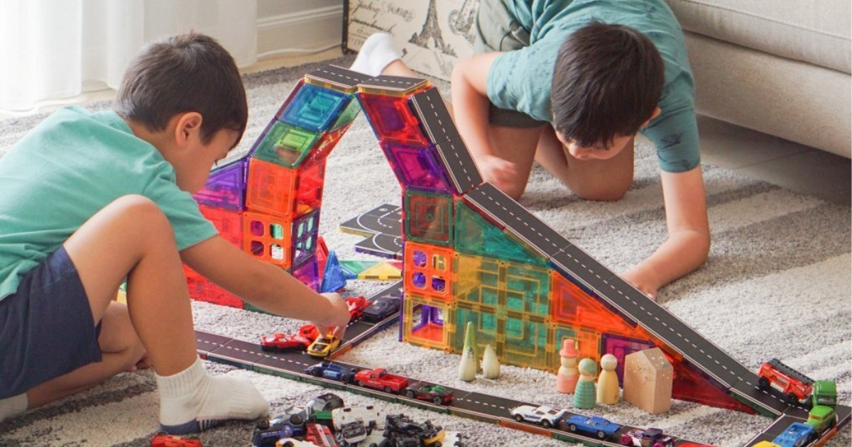 7 tipů, jak vybrat kreativní hračky pro kluky magnetická stavebnice